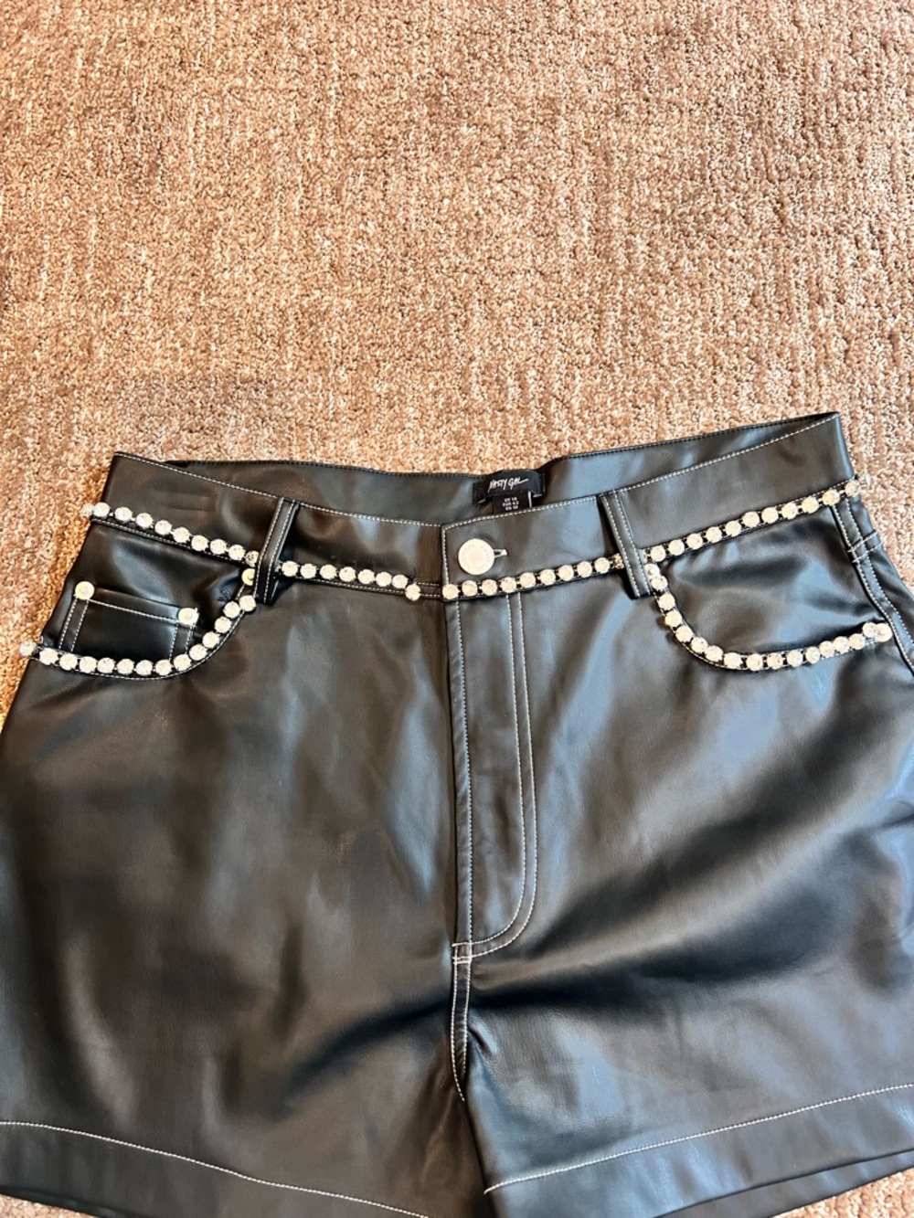 Nasty Gal Women’s Size 12 Mid Rise Jeweled Sequin Festival Shorts Faux Leather - Picture 5 of 11